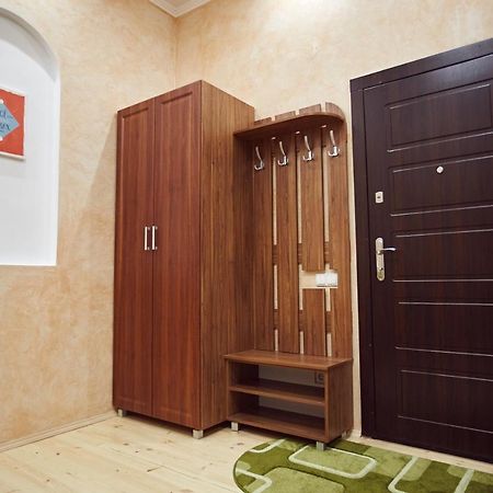 Babylon Apartments On Dubenska Street Rivne Exterior photo