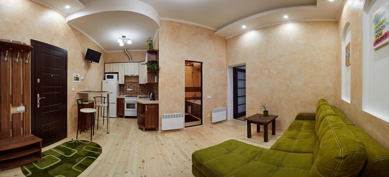 Babylon Apartments On Dubenska Street Rivne Exterior photo