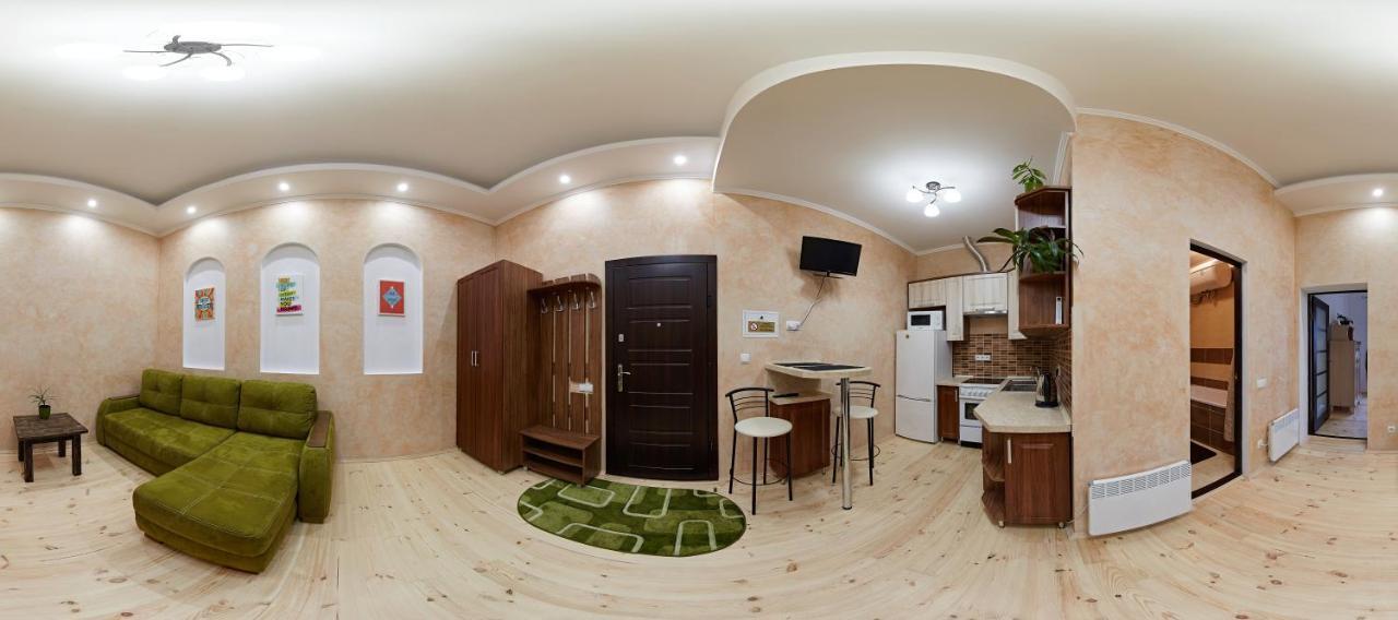 Babylon Apartments On Dubenska Street Rivne Exterior photo