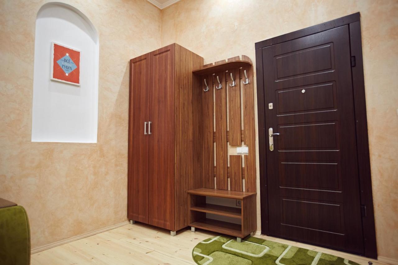 Babylon Apartments On Dubenska Street Rivne Exterior photo
